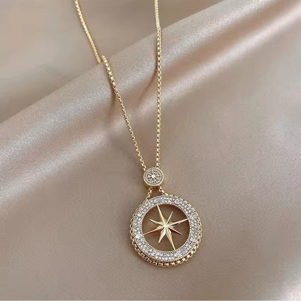 18k Gold Nautical Star Medallion Necklace With Diamonds Inlay Adjustable Length